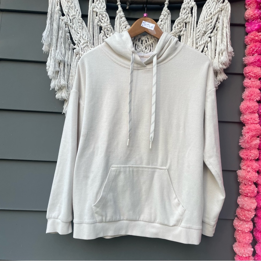 Andrew Marc Creamy White Hoody Sweatshirt texture like rubbed crushed velvet